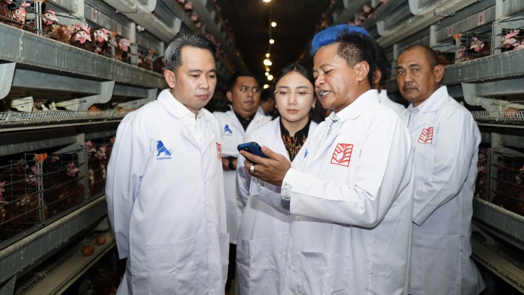 WAKIL BUPATI BLITAR TERIMA  MENERIMA KUNJUNGAN BUPATI JEMBER DAN WAKIL WALI KOTA BLITAR MEMBAHAS PENGUATAN PETERNAKAN AYAM PETELUR.