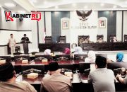 Wabup Beky Ungkap Arah Pembangunan Blitar 2025 di Sidang Paripurna DPRD