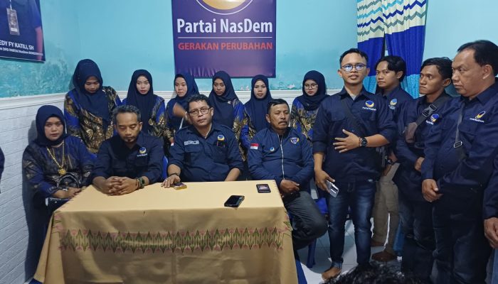 Ratusan Kader NasDem Bondowoso Gelar Aksi Protes Pemberitaan Tempo, Siap Tempuh Jalur Hukum