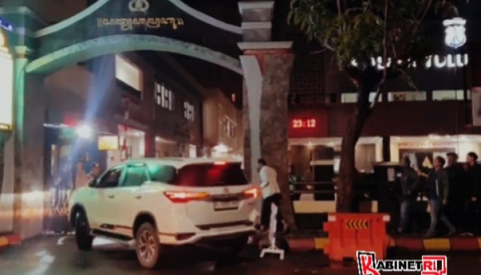 BREAKING NEWS: KPK OTT Bupati Tulungagung Gatut Sunu Wibowo, 16 Orang Diamankan Malam Ini