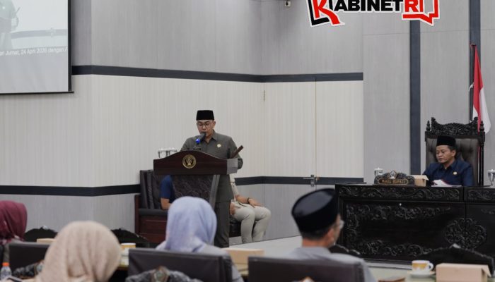 Paripurna DPRD Blitar: Apresiasi Kinerja Bupati, Catat PR Kemiskinan dan Ketenagakerjaan