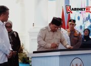 Prabowo Teken Prasasti Museum Marsinah di Nganjuk, Tegaskan Komitmen Lindungi Hak Buruh